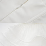 Korse Stili Gövdeli, Fırfır Etekli ve Kabarık Kollu Elbise