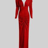 Derin Yakalı Zarif Dantelli Elbise