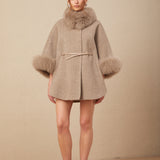 Kürk Detaylı Kemerli Pelerin Kaban