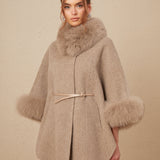 Kürk Detaylı Kemerli Pelerin Kaban