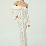 Zarif Omuzları Açık Dantel Maksi Elbise