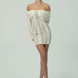 Çan Kollu Şık Omuzları Açık Dantel Mini Elbise