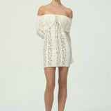 Çan Kollu Şık Omuzları Açık Dantel Mini Elbise