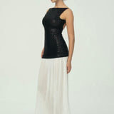 Sofistike Siyah Pullu Beyaz Pileli Maksi Etek