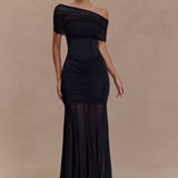 Caspian Omzu Açık Saten & File Detaylı Maxi Elbise – Siyah