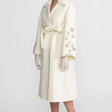 Kürk Yaka Detaylı Taş İşlemeli Yün Kaban – İvory (Kırık Beyaz)