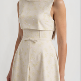 Yüksek Yakalı ve Önden Yırtmaçlı Çiçek İşlemeli Kolsuz Elbise - Ivoire