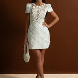 Kapitone Etekli Mini Elbise – Beyaz