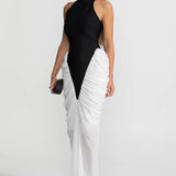 Zıt Renkli Büzgü Panelli Halter Yaka Maxi Elbise