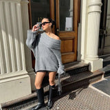 Omuz Açık Triko Kazak