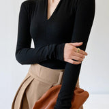 Siyah V Yaka Uzun Kollu Triko Bluz