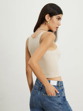 Minimal Siyah İnce Askılı Crop Bluz