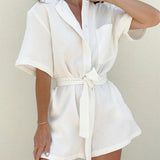 Minimal ve Zarif Beyaz Tulum