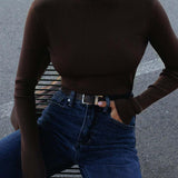 Yüksek Yaka İnce Triko Kazak