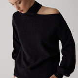 Omuzları Açık Balıkçı Yaka Uzun Kollu Kazak