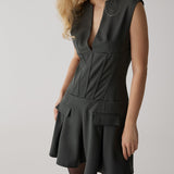 V Yaka Kolsuz Büzgülü Korse Kısa Elbise