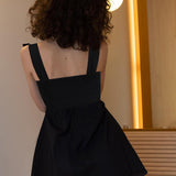 Büzgülü Düğümlü Kısa Elbise