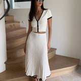 Beyaz Siyah Detaylı Triko İkili Takım