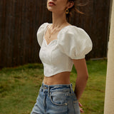 Kalp Yaka Arkasız Kısa Üst