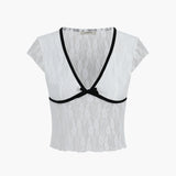 Kontrast Dikiş Detaylı Dantel Kısa Üst