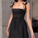 Büzgülü Düğümlü Kısa Elbise