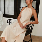 Pamuk Karışımlı Sırtı Açık Halter Midi Elbise