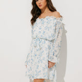 Çiçek Desenli Marul Kesimli Kemerli Omuzları Açık Kısa Elbise