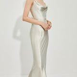 Saten Büzgülü Yaka Sırtı Açık Elbise