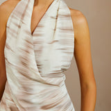 Sırtı Açık V Yaka Kolsuz Bluz