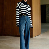 Siyah Beyaz Çizgili Triko Kazak