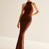 Açık Kesim Saten ve Jersey Maxi Elbise