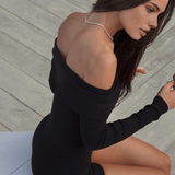 Siyah Omuzları Açık Mini Tulum