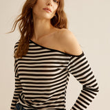 Asimetrik Yaka Çizgili Tişört