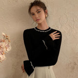 Siyah İnci Detaylı Fırfır Kol Triko Kazak