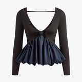 Fiyonk Detaylı Uzun Kollu V Yaka Bluz