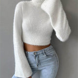 Beyaz Yüksek Yaka Crop Kazak