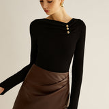 Metal Detaylı Plise Bluz