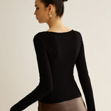 Metal Detaylı Plise Bluz