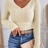 Bej V Yaka Ribana Detaylı Triko Bluz