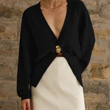 Tek Altın Tokalı Triko Hırka