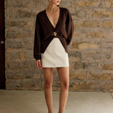 Tek Altın Tokalı Triko Hırka