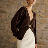 Tek Altın Tokalı Triko Hırka