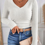 Bej V Yaka Ribana Detaylı Triko Bluz