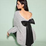 Dantel Süslemeli Fiyonk Dekora Dökümlü Kazak