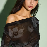 Yarı Şeffaf Asimetrik Baskılı Tişört