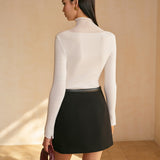 Yün Karışımlı Büzgülü Yaka Bluz