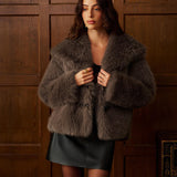 Kürk Detaylı Kısa Kaban