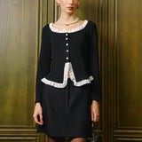 Kare Yaka Kontrast Marul Kesimli Yırtmaçlı Bluz