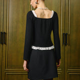 Kare Yaka Kontrast Marul Kesimli Yırtmaçlı Bluz