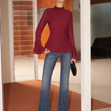 Dik Yaka Sırtı Açık Şifon Fiyonklu Gömlek